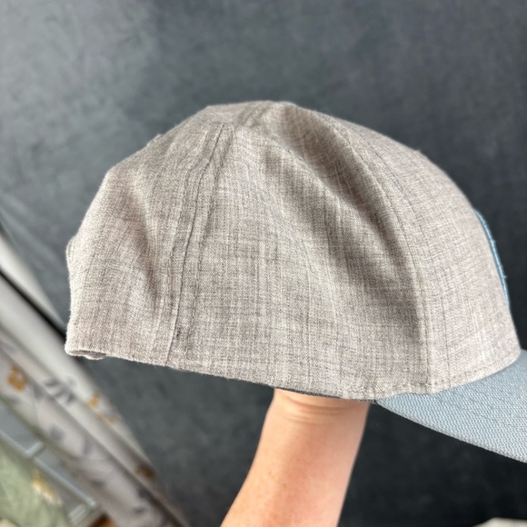 Travis Mathew Gray and Blue Baseball Hat - Picture 3 of 9